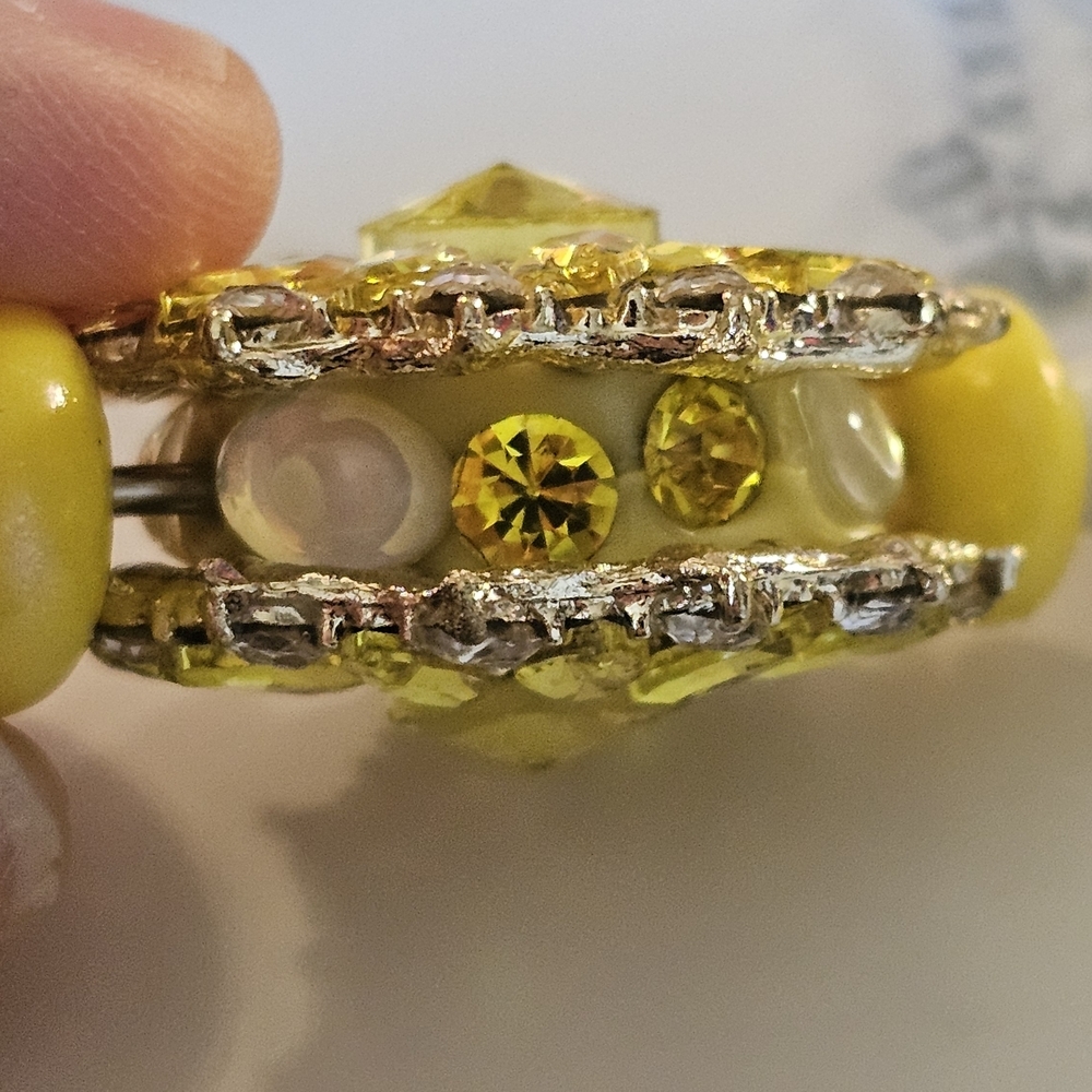 Yellow Crystal Sunburst Tumbler Straw And Handle Charms - Picture 5 of 8